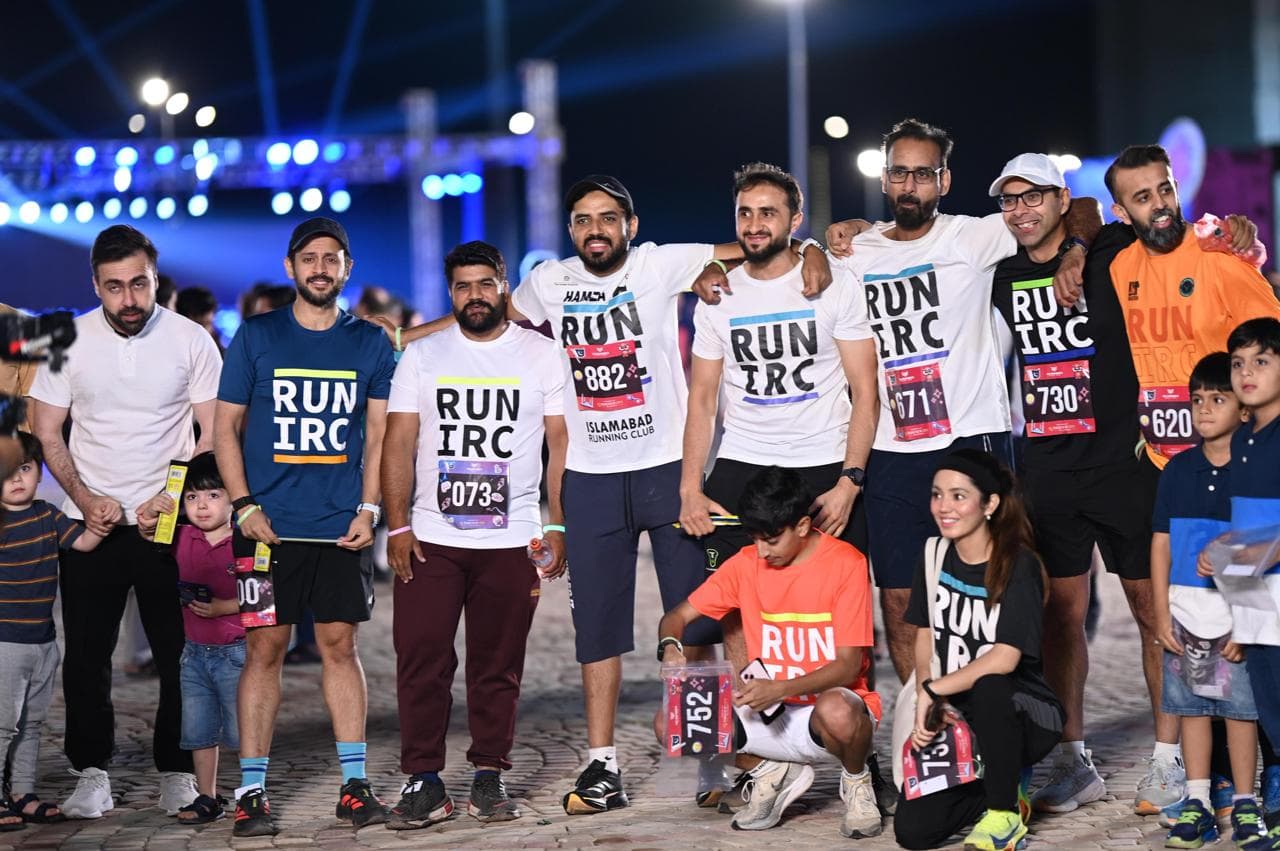 Runners at sunrise in Islamabad